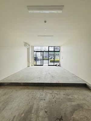 新堀１丁目店舗