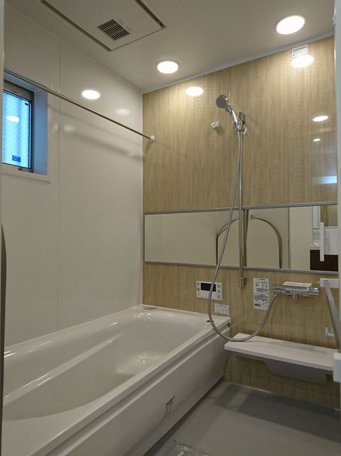 １階システムバス浴室乾燥機